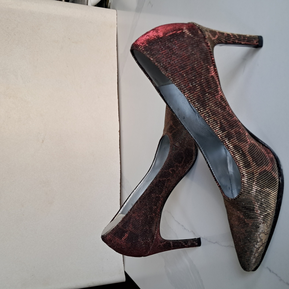 Amalfi By Rangoni Multi Color Italian Pump - Picture 4 of 8